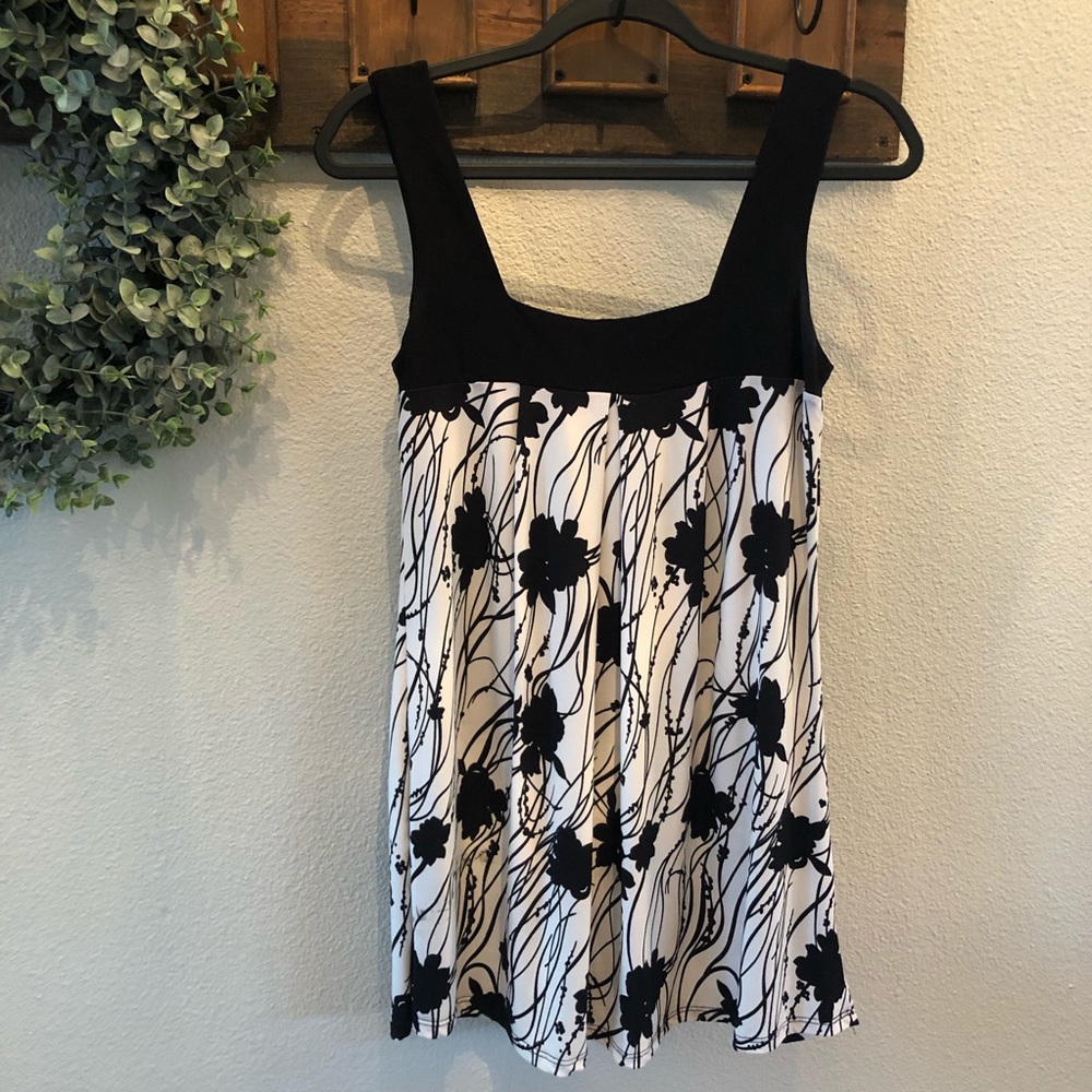 Black and White dress/tunic
